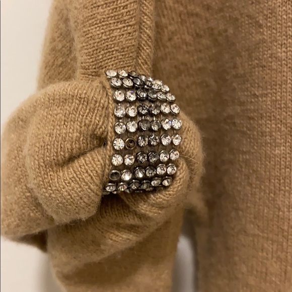 Dress - Picture 2 of 6